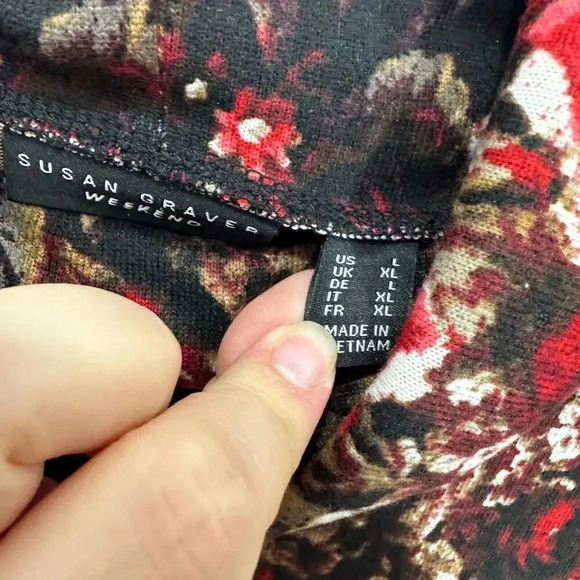 Susan Graver weekend top large red floral abstract cowl neck whimsigoth romantic - Picture 4 of 8